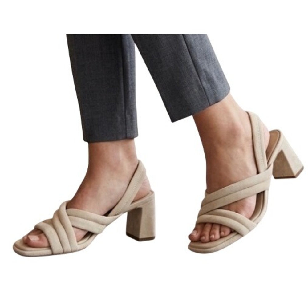 Caslon Lenny Beige Suede Padded Strap Block‎ Heel Sandals Square Toe Tan 7.5